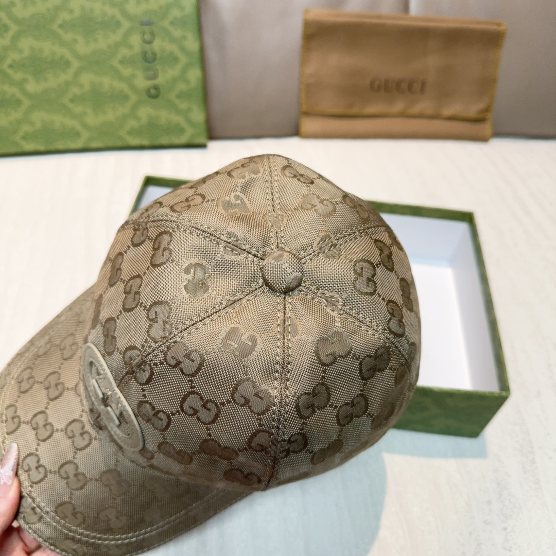 Gucci hat