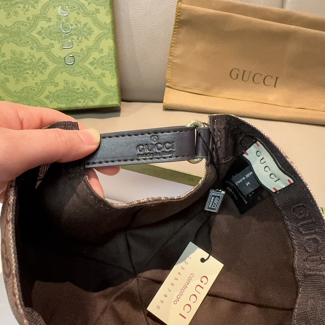 Gucci hat