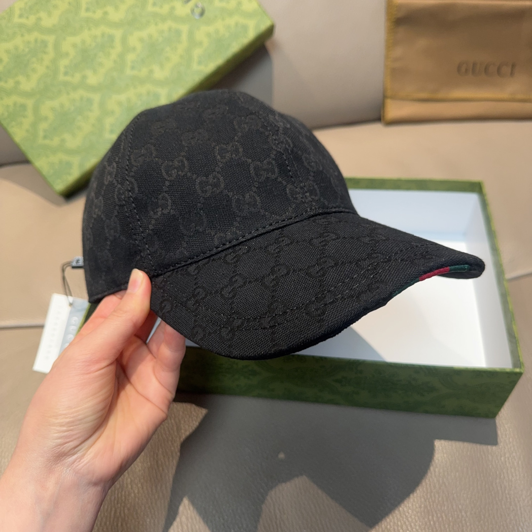 Gucci hat
