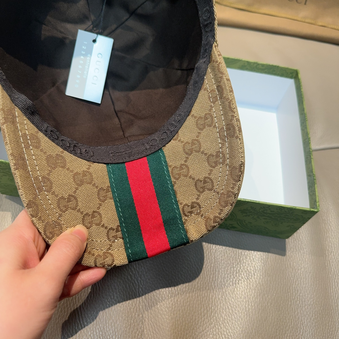Gucci hat