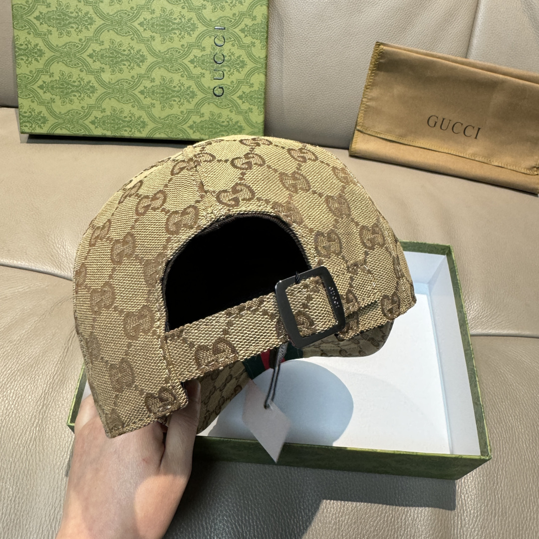 Gucci hat