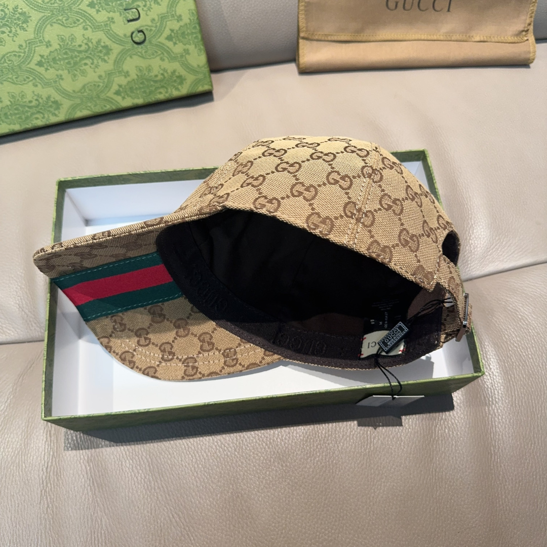 Gucci hat