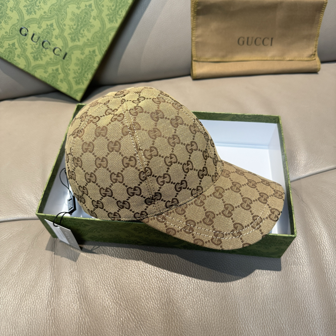 Gucci hat