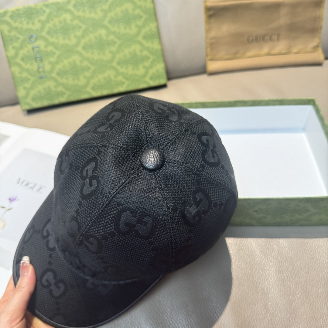 Gucci hat