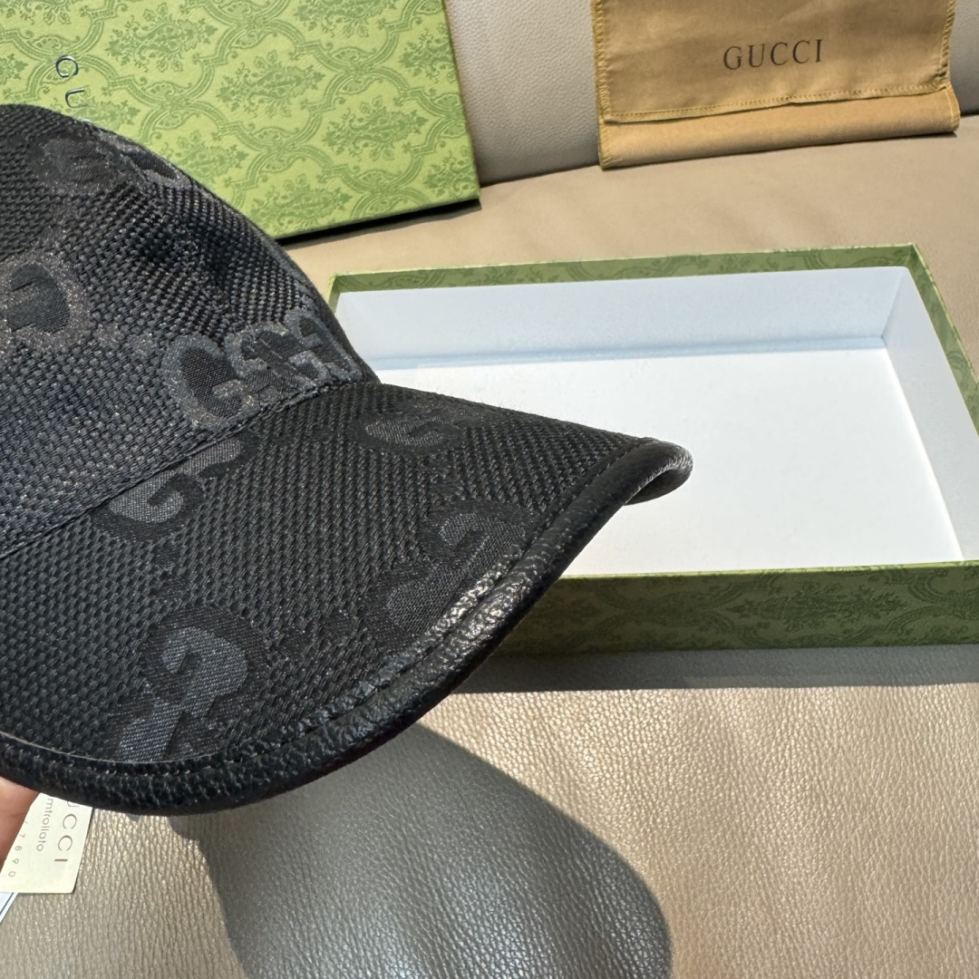 Gucci hat