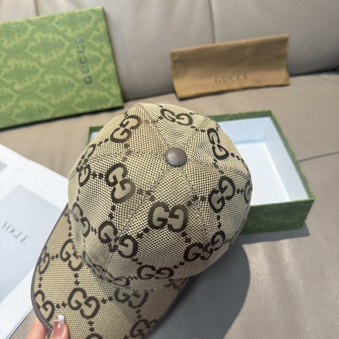 Gucci hat