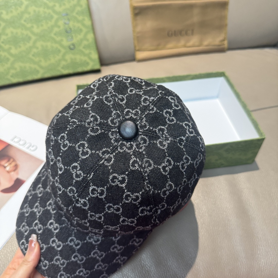 Gucci hat