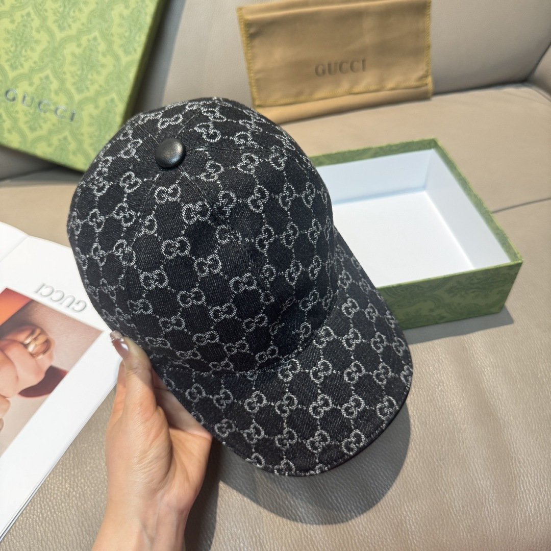 Gucci hat