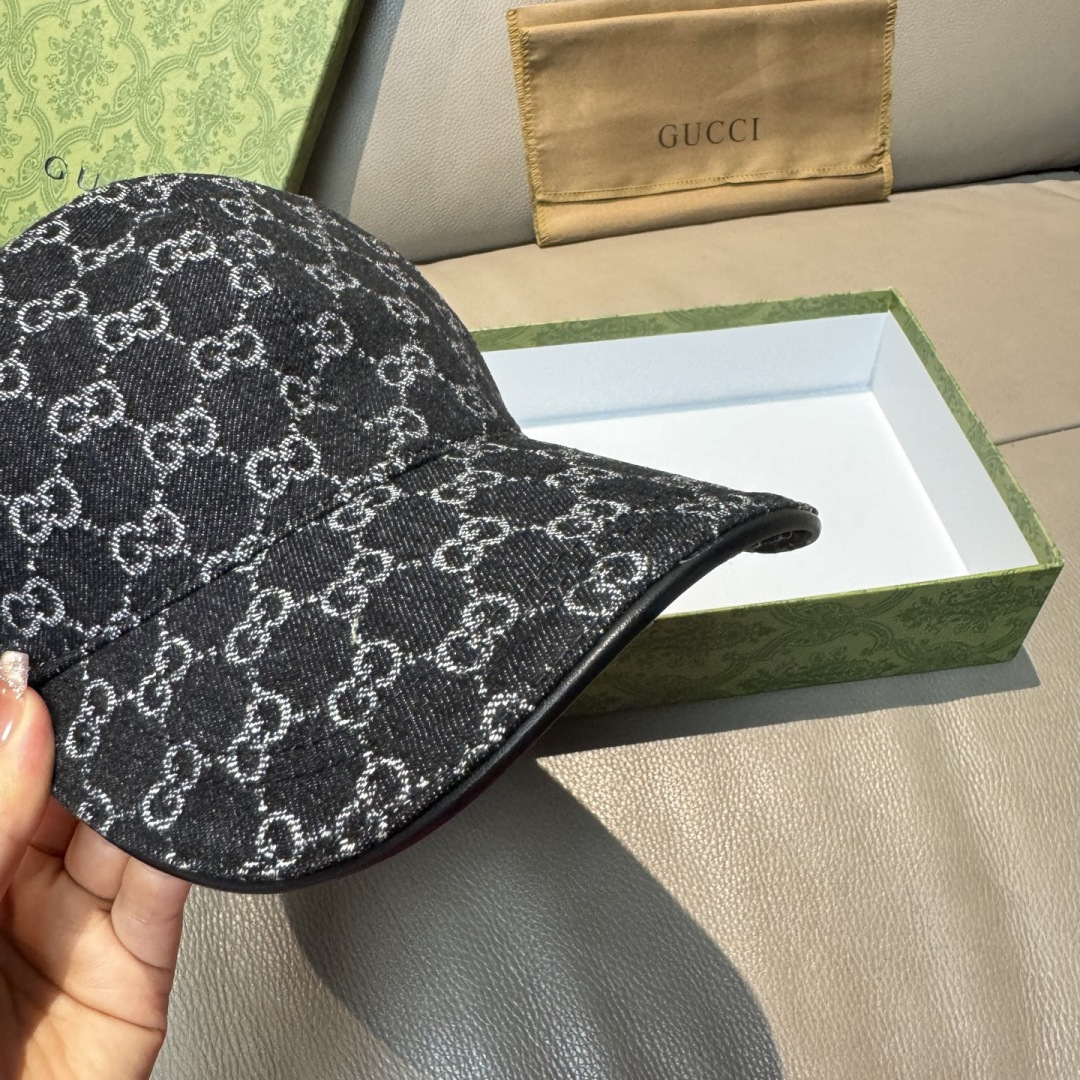 Gucci hat