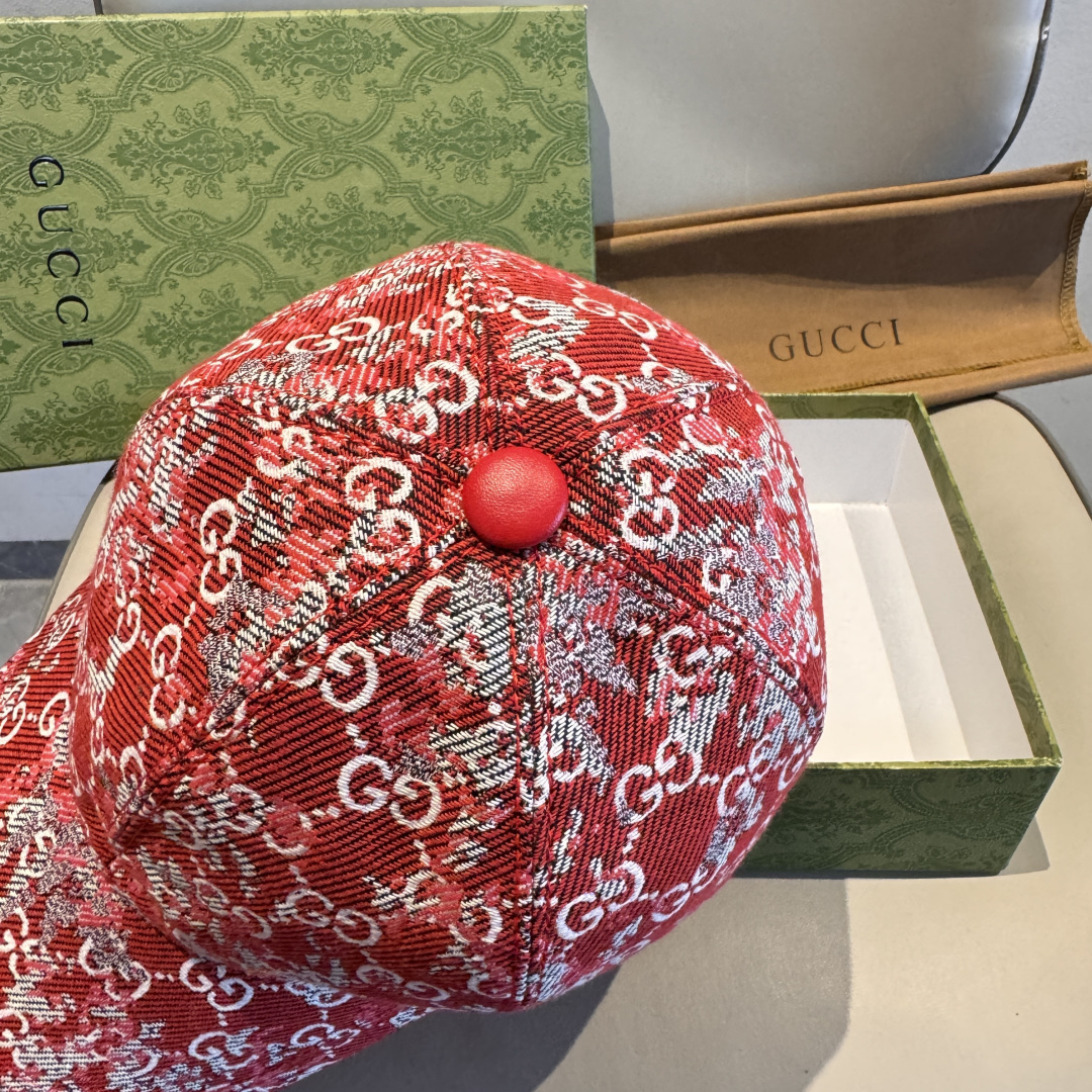 Gucci hat