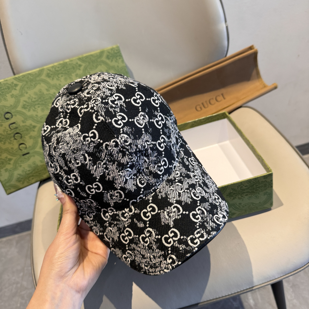 Gucci hat