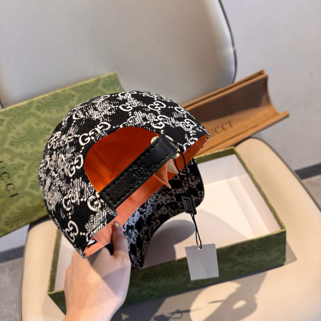 Gucci hat