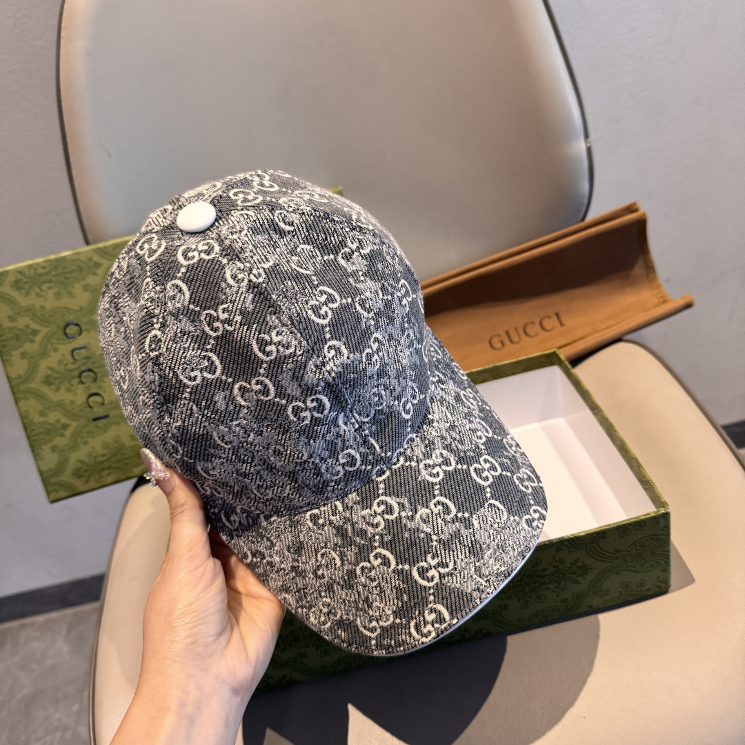 Gucci hat