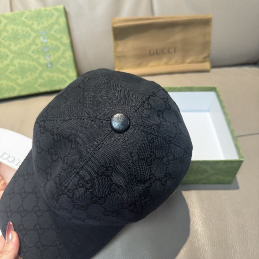 Gucci hat