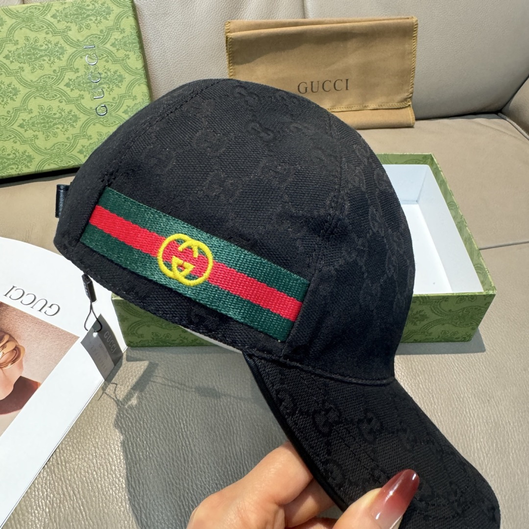 Gucci hat