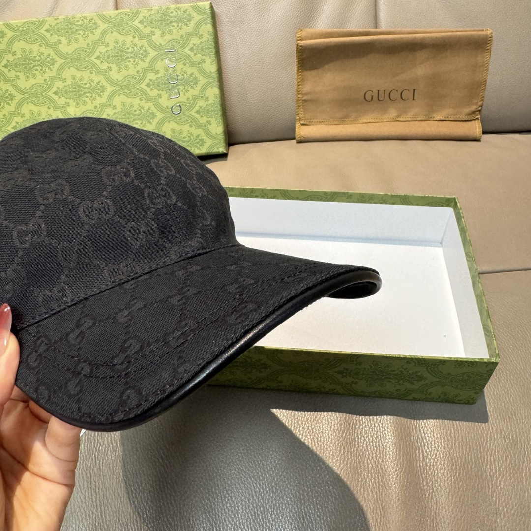 Gucci hat