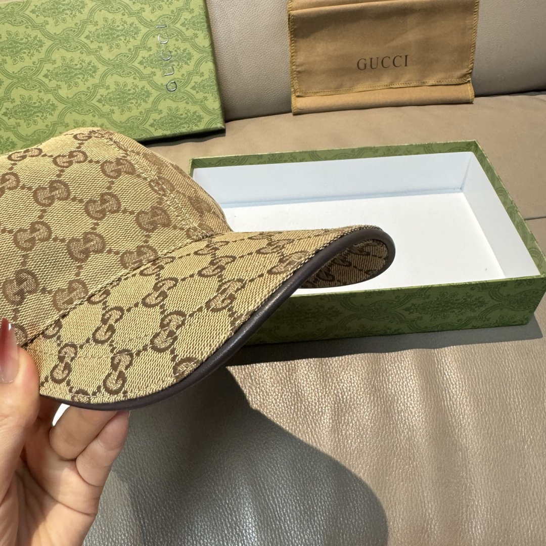 Gucci hat
