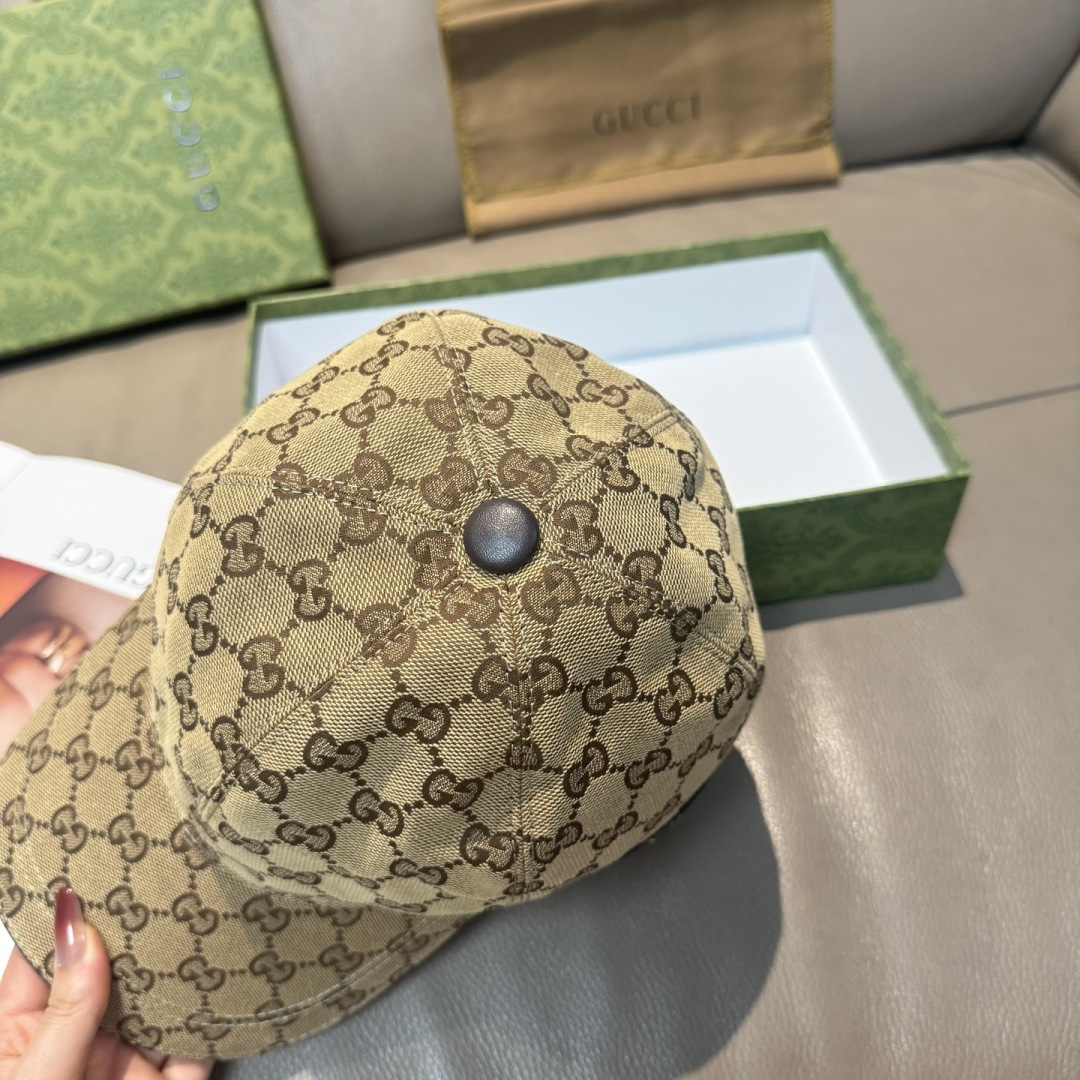 Gucci hat