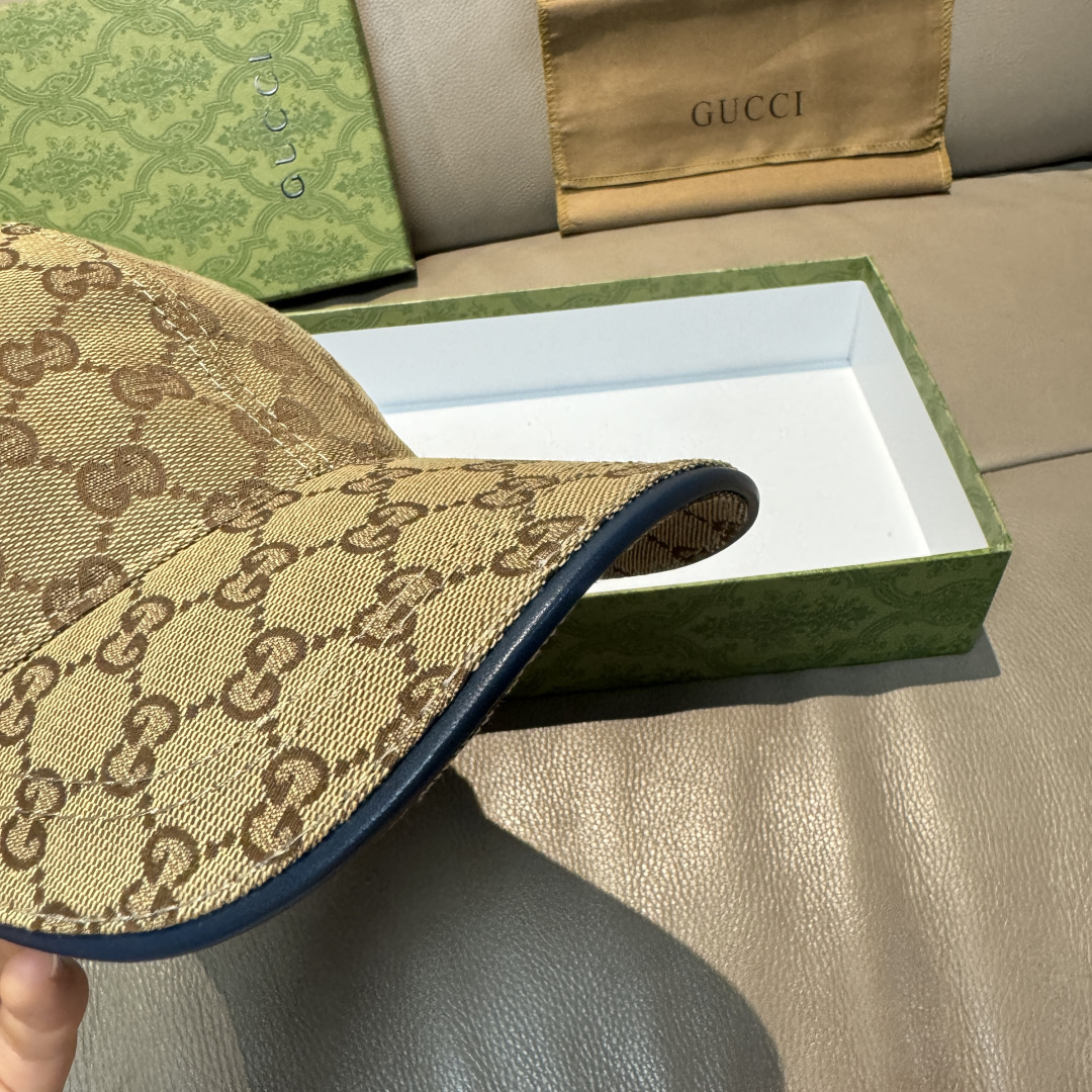 Gucci hat