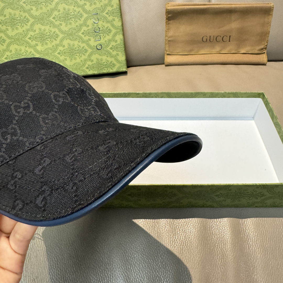 Gucci hat