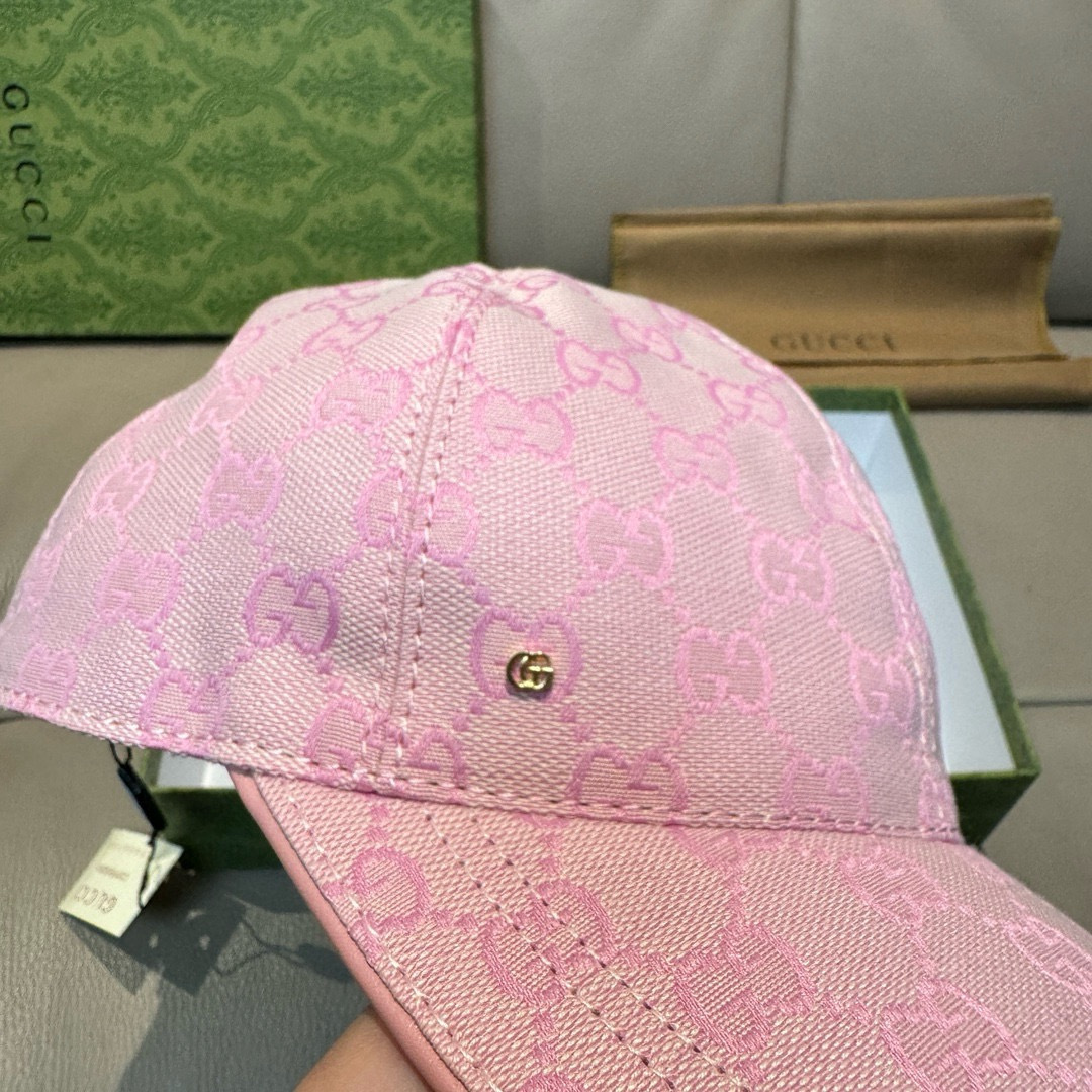 Gucci hat