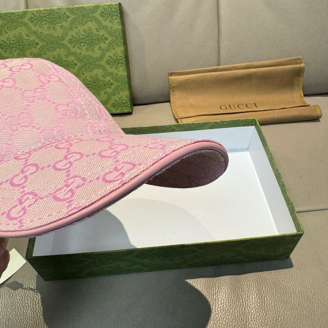 Gucci hat