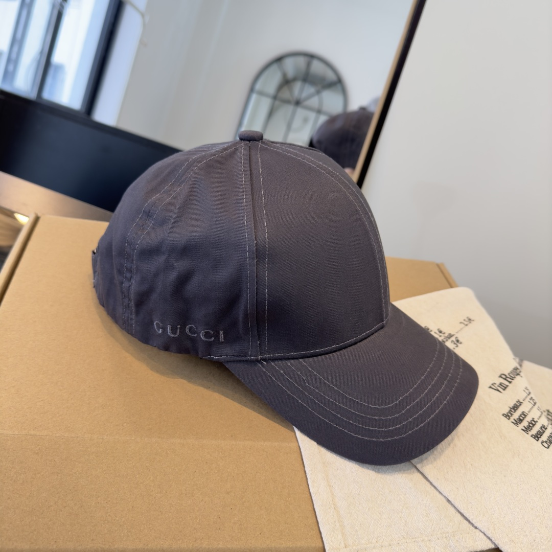 Gucci hat