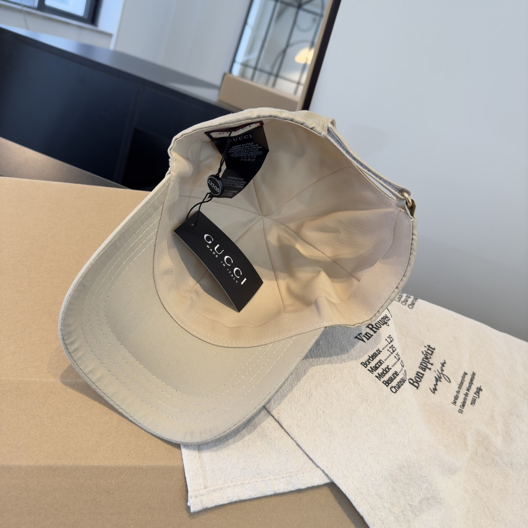 Gucci hat