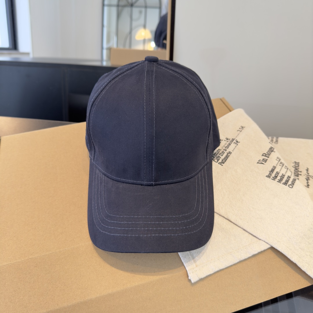 Gucci hat