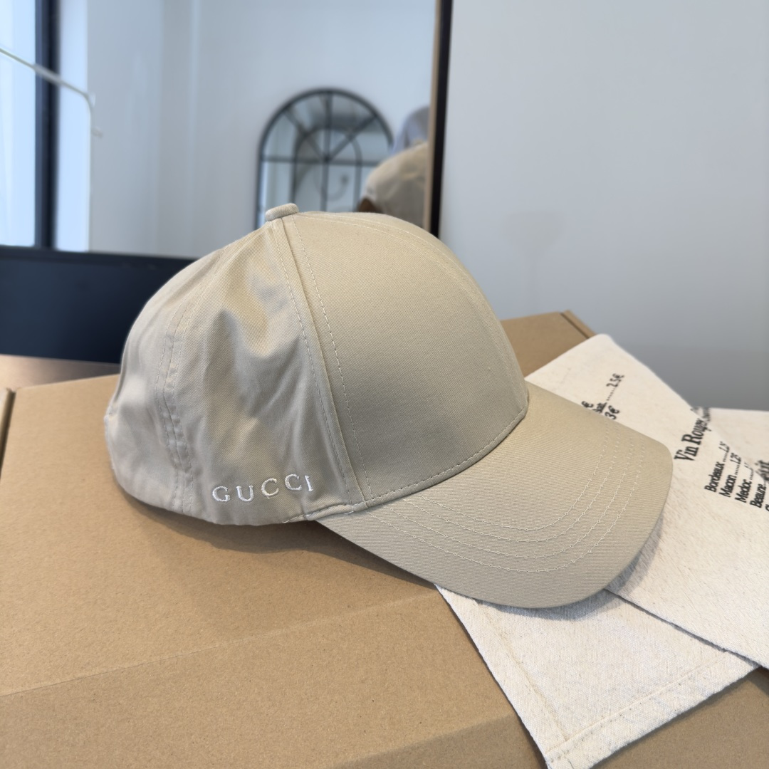 Gucci hat