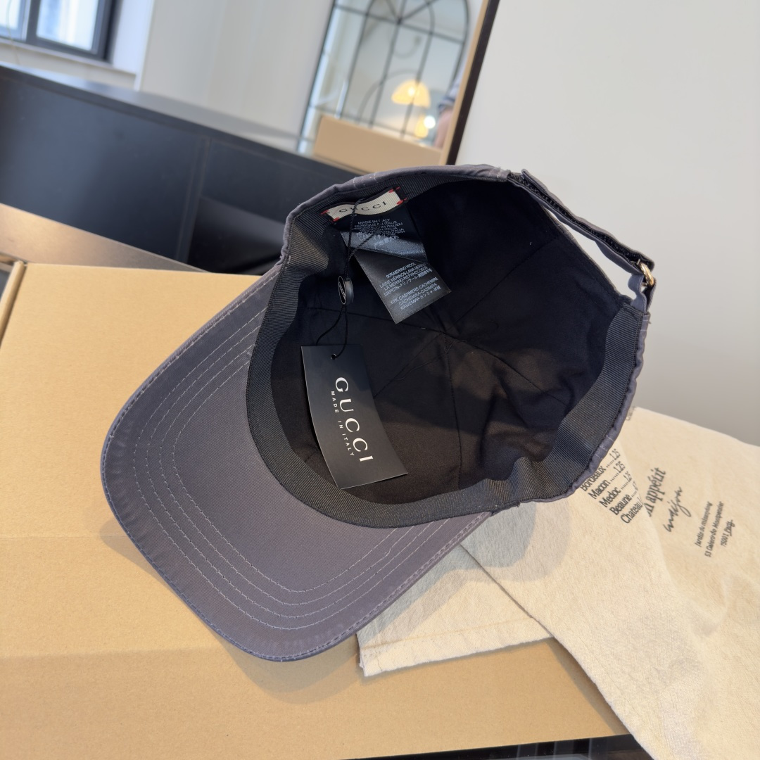 Gucci hat