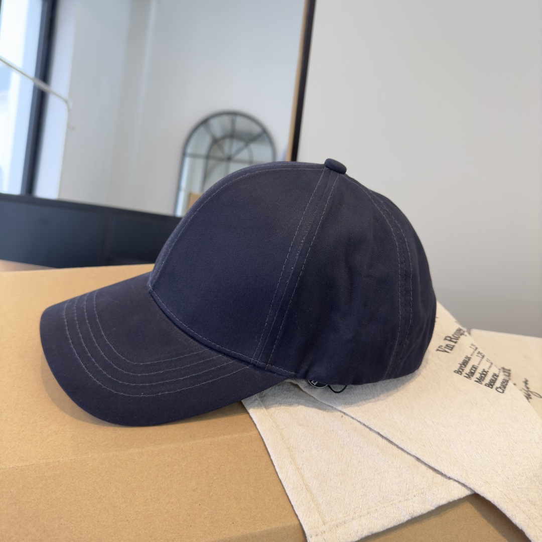 Gucci hat
