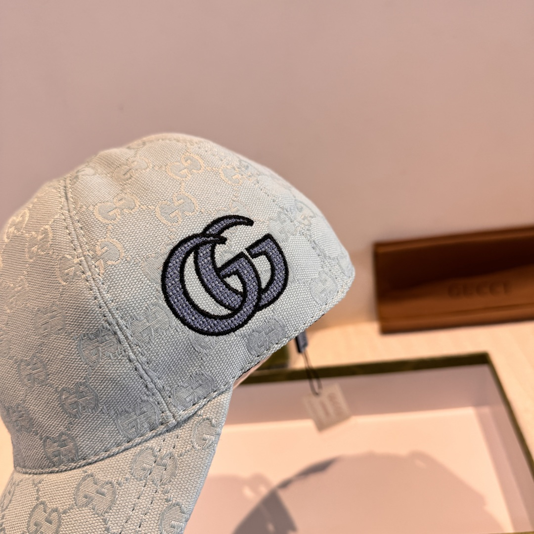 Gucci hat