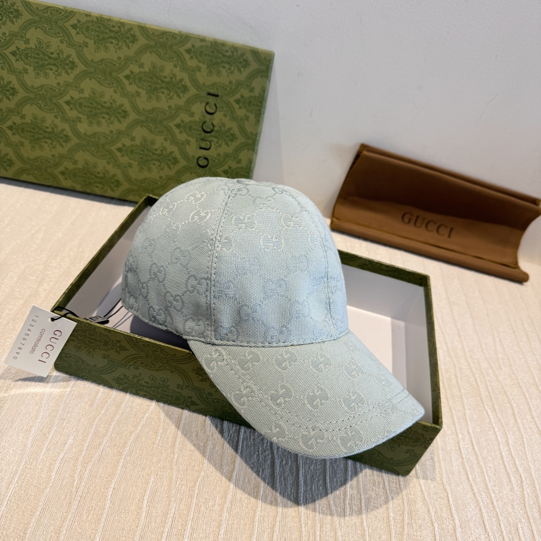 Gucci hat