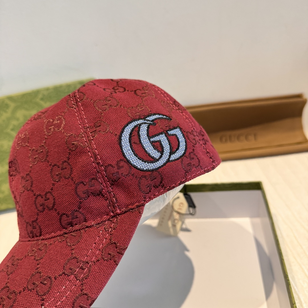 Gucci hat