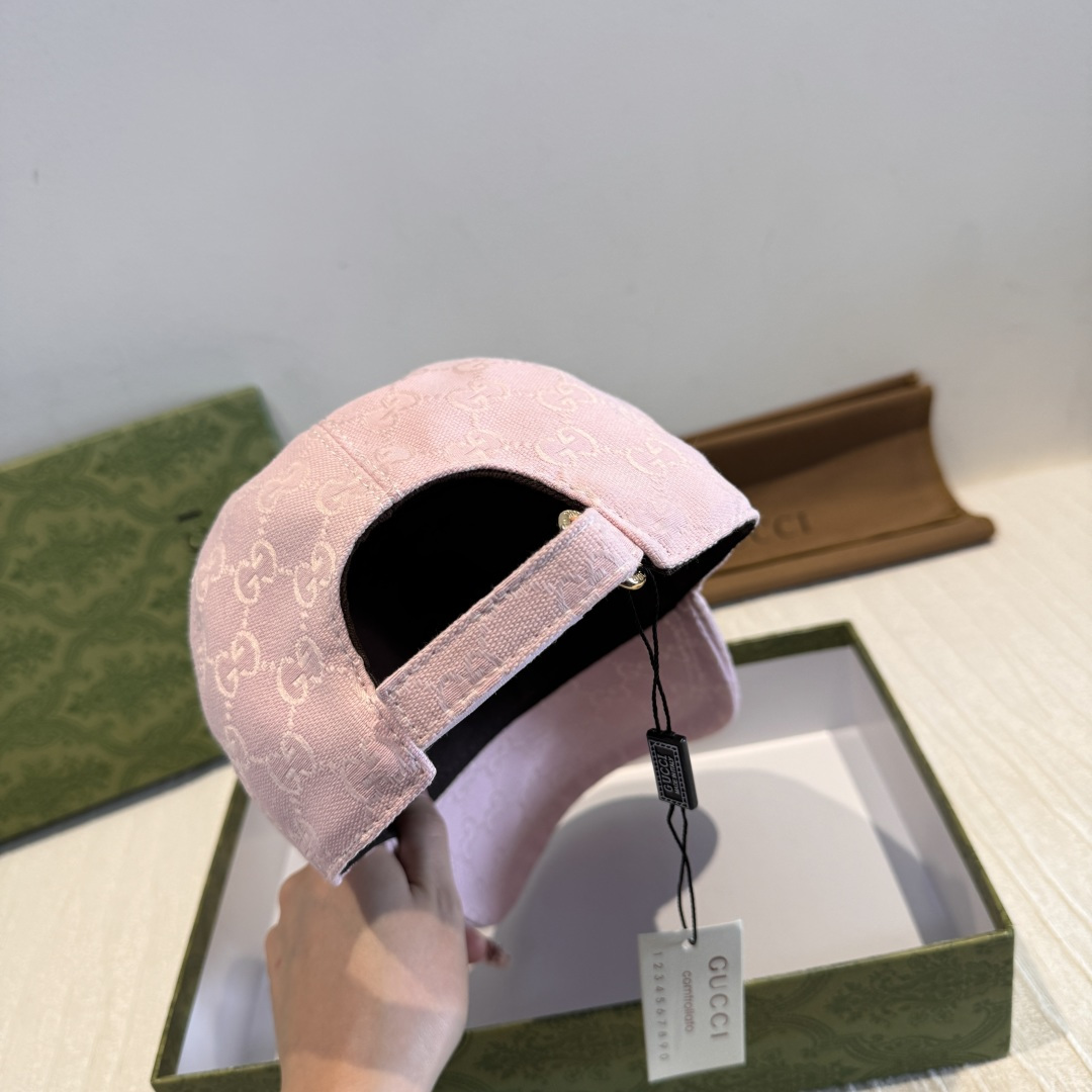 Gucci hat