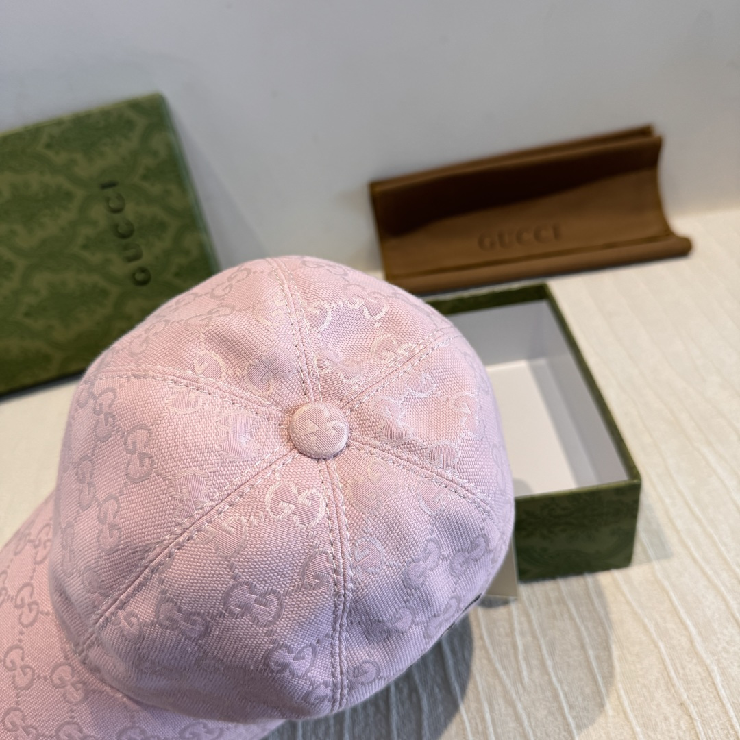 Gucci hat
