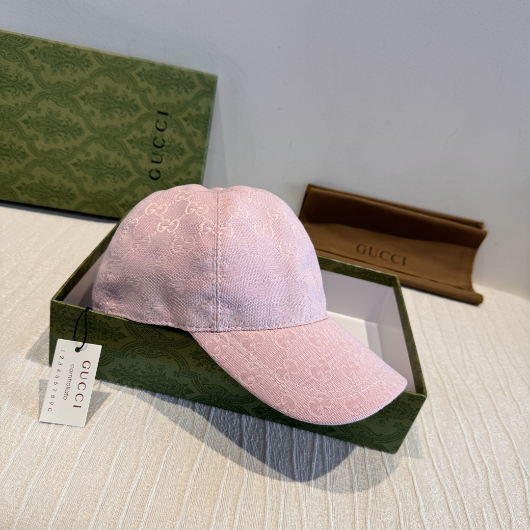 Gucci hat