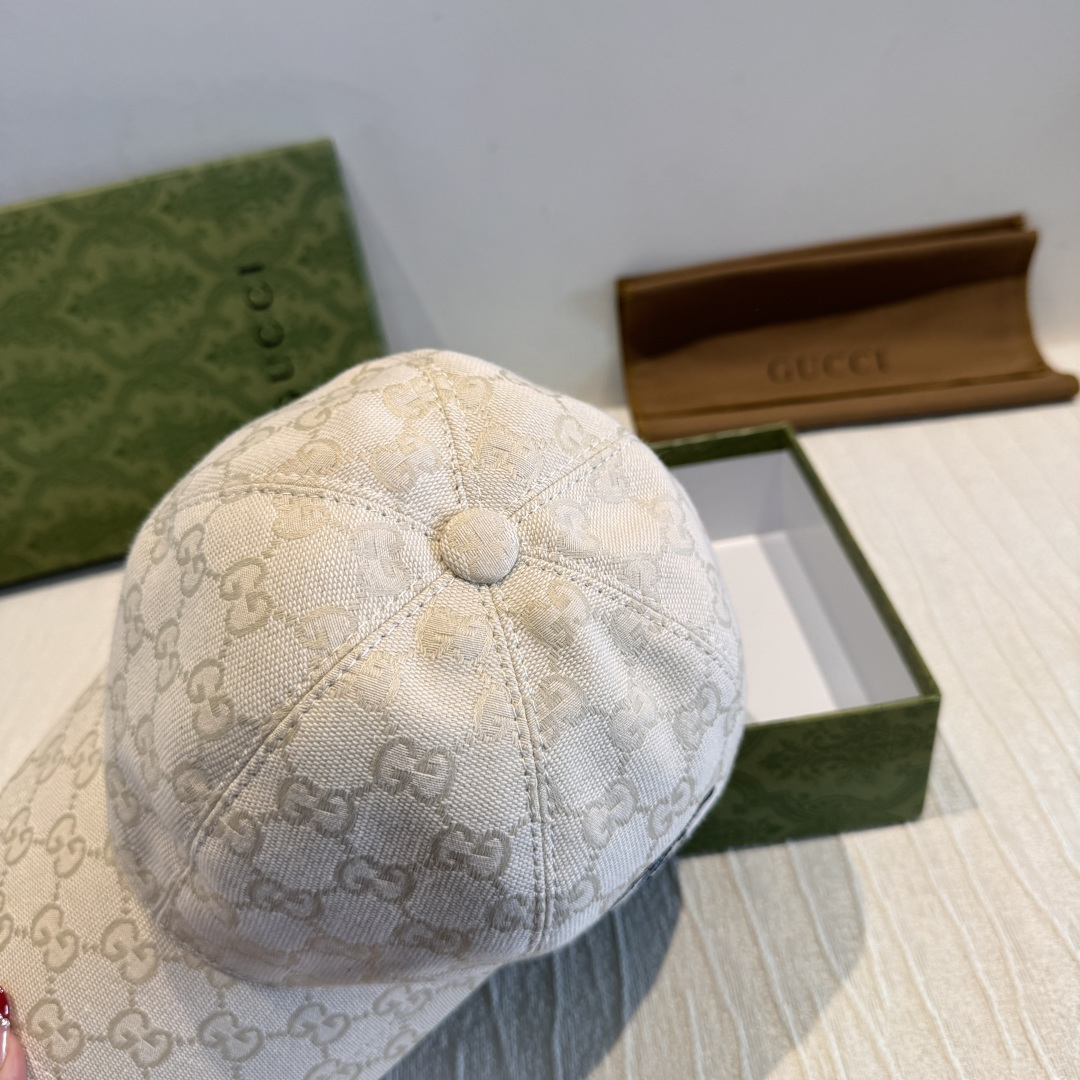 Gucci hat