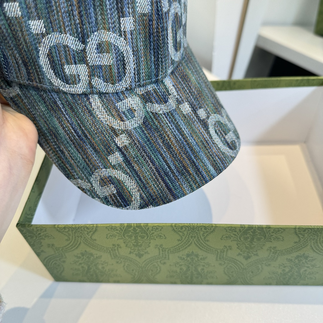 Gucci hat