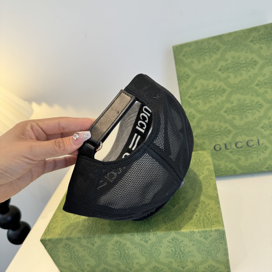 Gucci hat