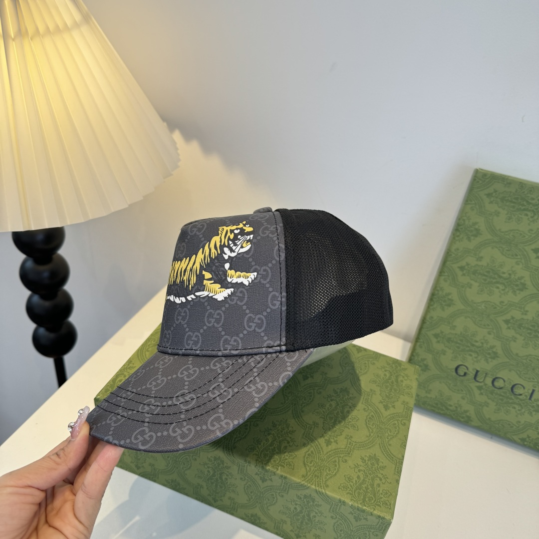 Gucci hat