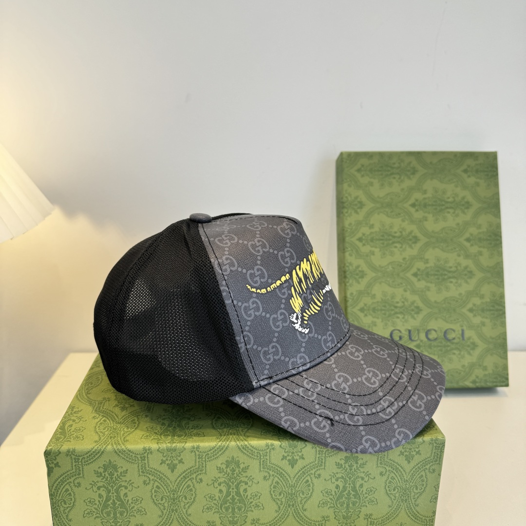 Gucci hat