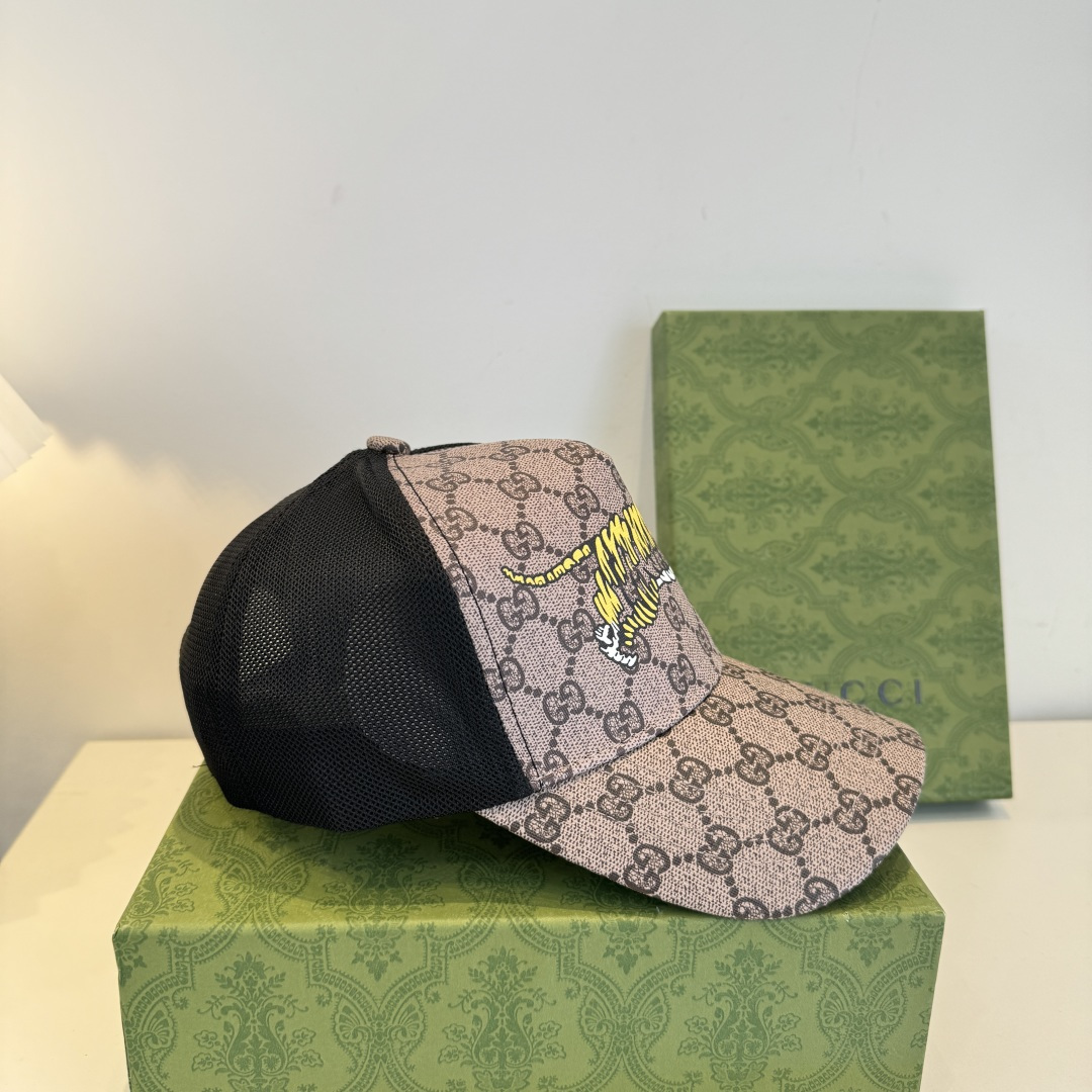 Gucci hat