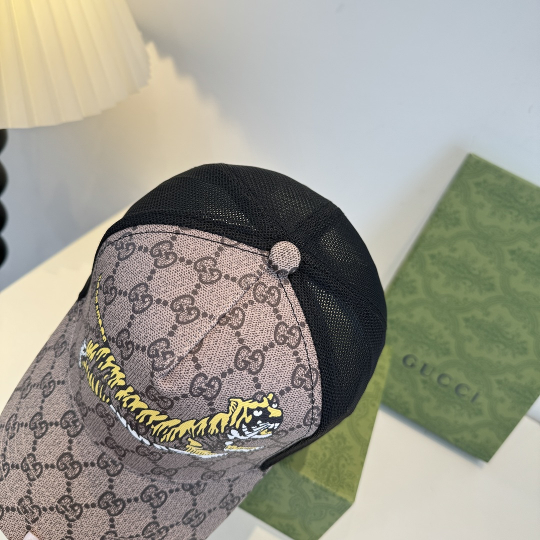 Gucci hat