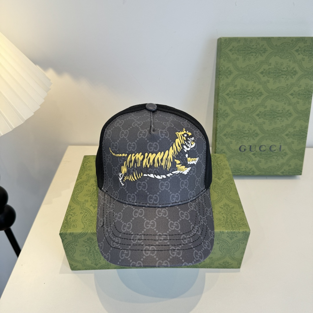 Gucci hat