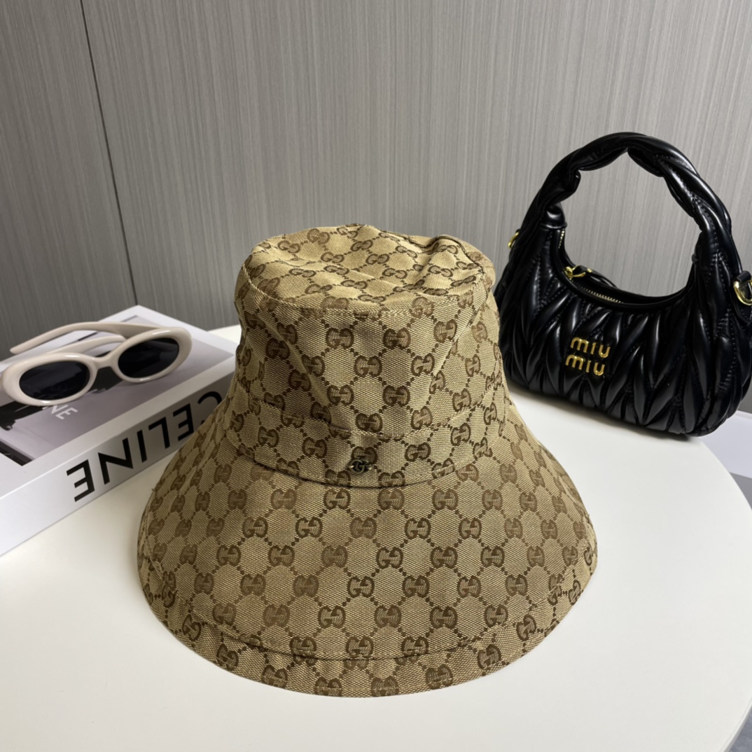 Gucci hat