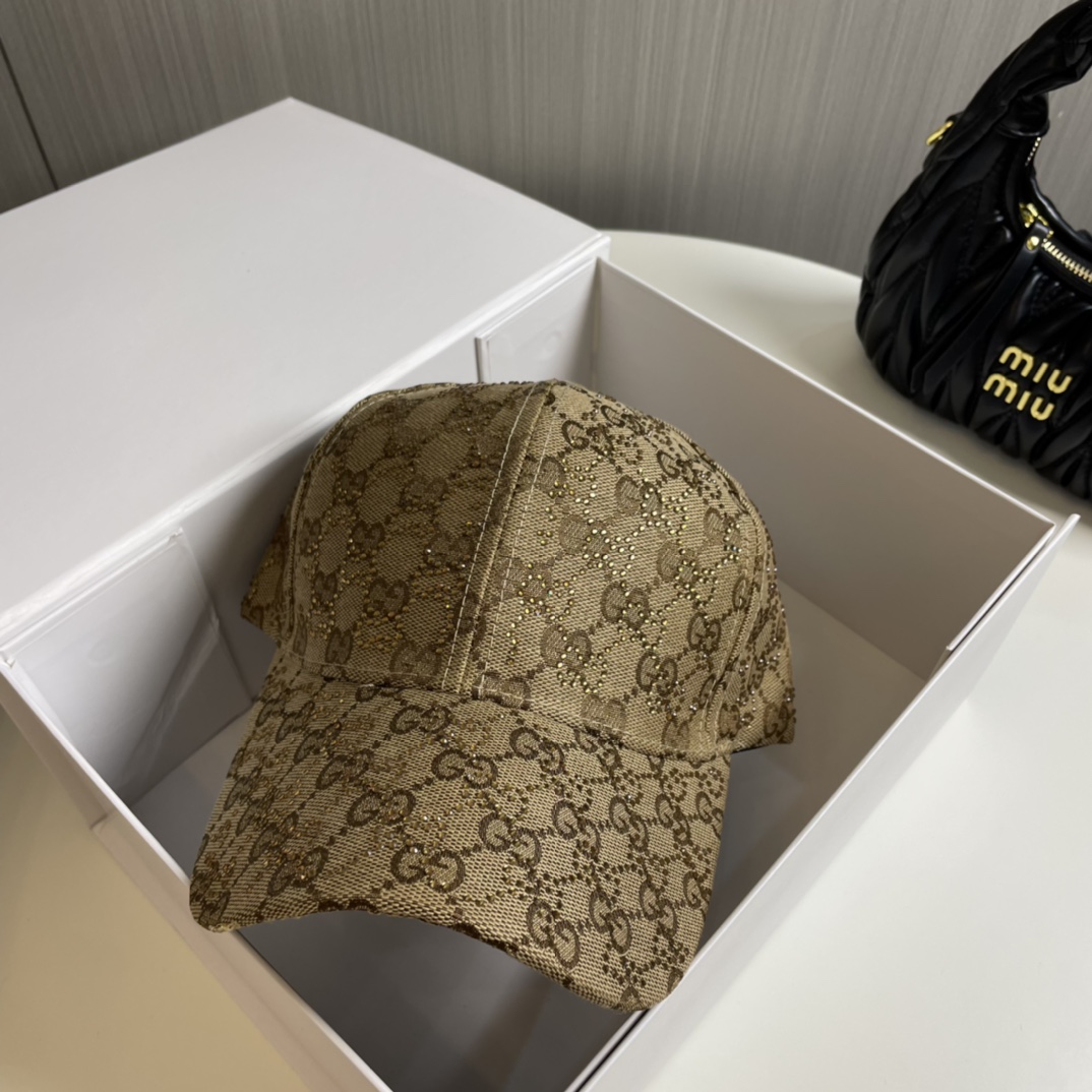 Gucci hat
