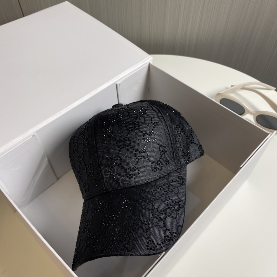 Gucci hat