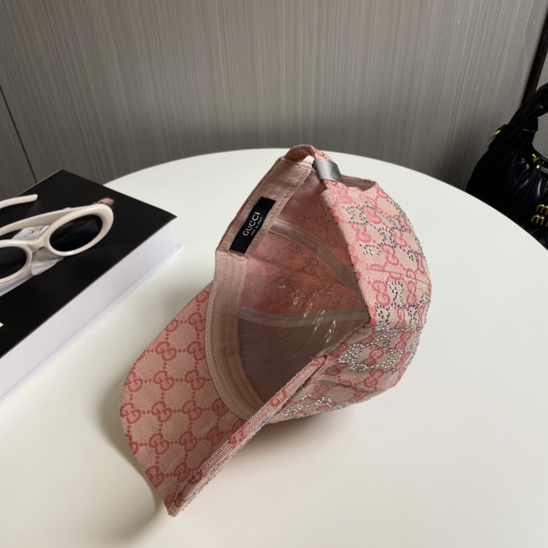Gucci hat